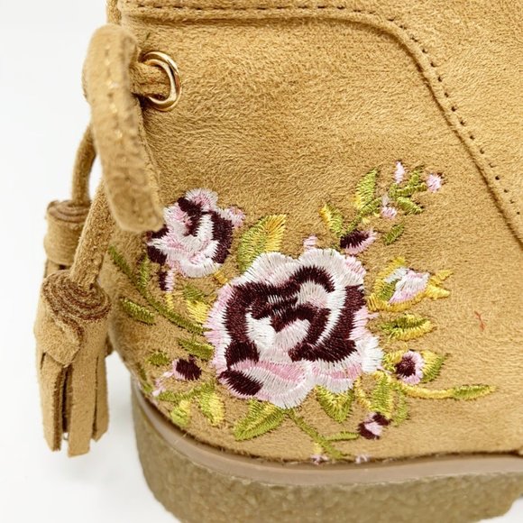 Comfort View Tan Embroider Crepe Sole Bootie SZ 9 - Picture 2 of 10